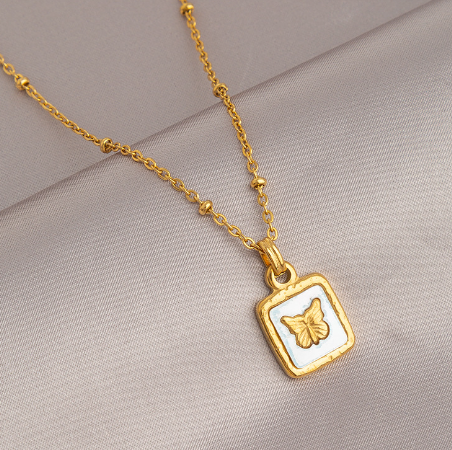 Collier Papillon Doré - Bijou Élégant Femme